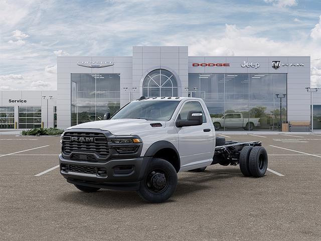 2026 RAM 3500 Chassis RAM 3500 TRADESMAN CHASSIS REGULAR CAB 4X4 84 CA
