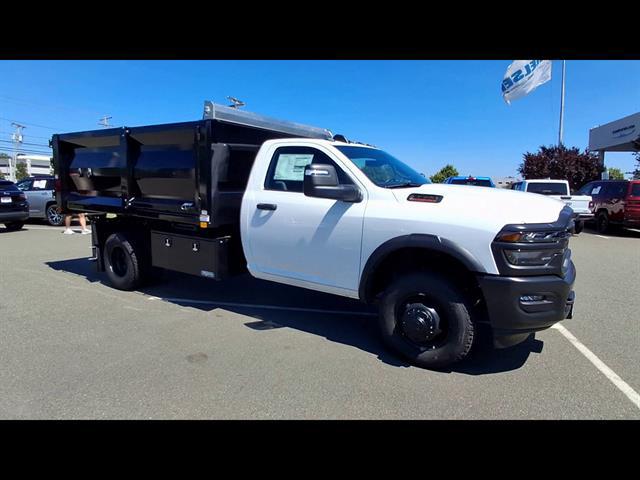 2026 RAM 3500 Chassis RAM 3500 TRADESMAN CHASSIS REGULAR CAB 4X4 84 CA