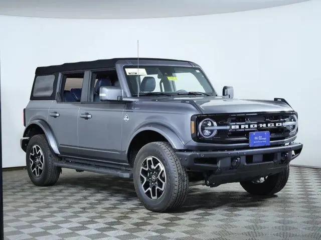 2022 Ford Bronco Outer Banks for sale in Shakopee, MN