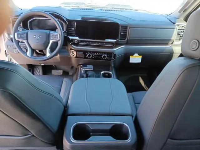 2026 Chevrolet Silverado 1500 4WD Crew Cab Short Bed LT Trail Boss