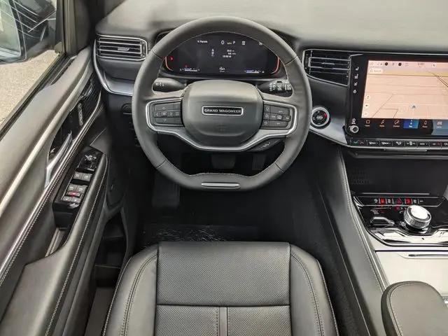 2026 Jeep Grand Wagoneer 4x4