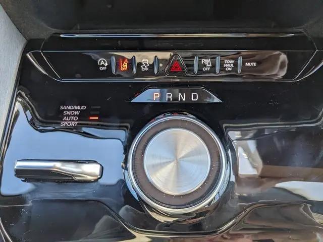 2026 Jeep Grand Wagoneer 4x4