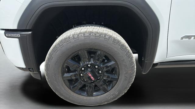2026 GMC Sierra 3500HD Crew Cab, Long Bed, AT4 Dual Rear Wheel, 4WD