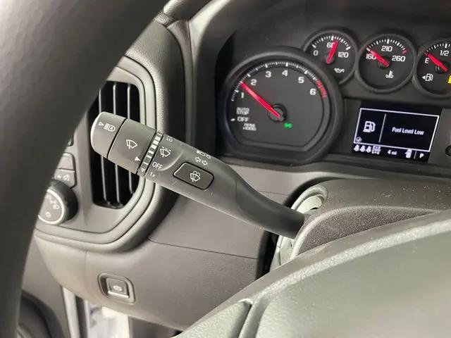 2026 Chevrolet Silverado 1500 4WD Crew Cab Short Bed WT
