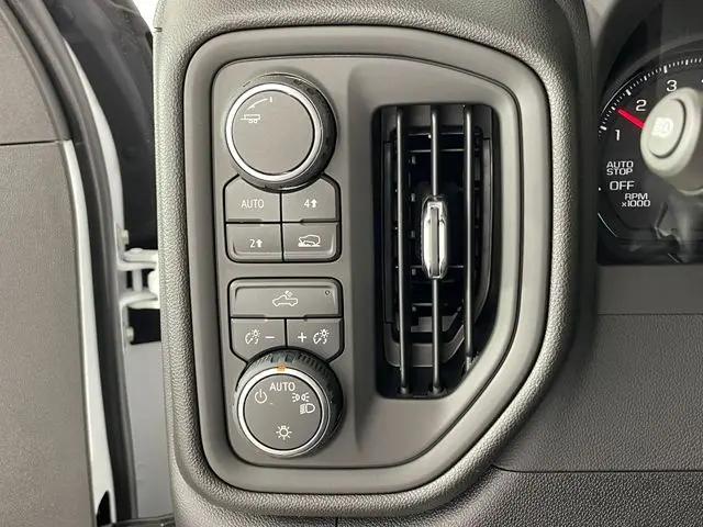 2026 Chevrolet Silverado 1500 4WD Crew Cab Short Bed WT