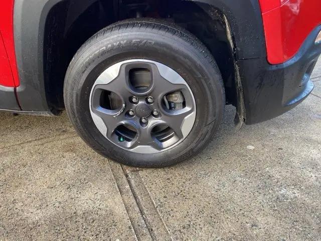 2018 Jeep Renegade Latitude FWD