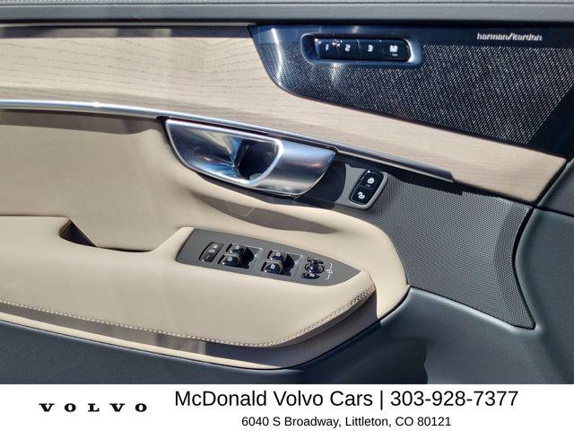 2026 Volvo XC90 Plus, B6 AWD Gas (mild hybrid), Gasoline, Bright, 7 Seats