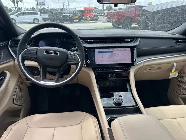 2026 Jeep Grand Cherokee L Limited 4x2