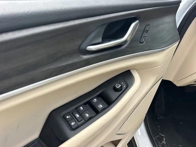 2026 Jeep Grand Cherokee L Limited 4x2