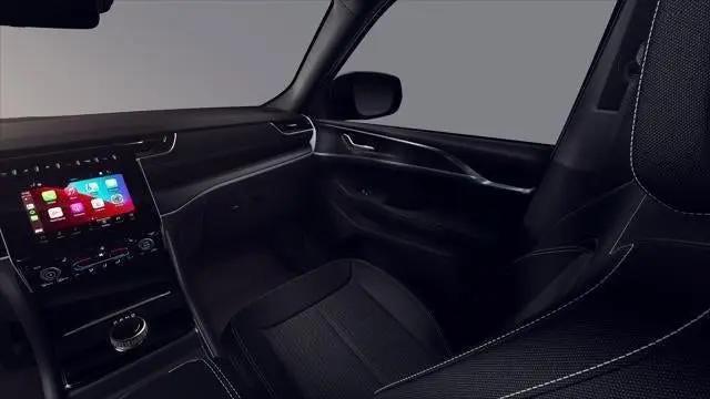 2026 Jeep Grand Cherokee Altitude 4x2