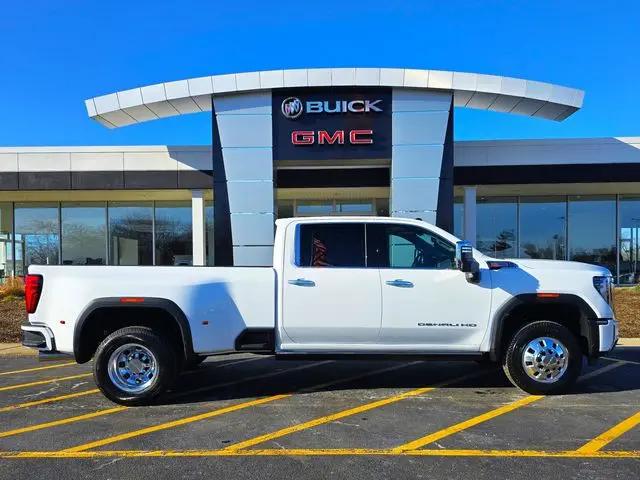 2026 GMC Sierra 3500HD Crew Cab, Long Bed, Denali Dual Rear Wheel, 4WD