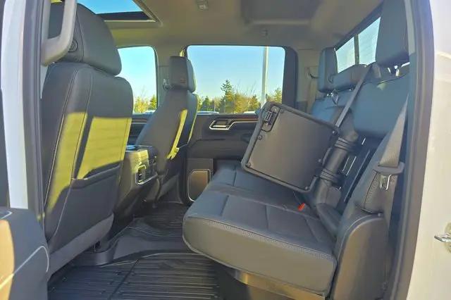 2026 GMC Sierra 3500HD Crew Cab, Long Bed, Denali Dual Rear Wheel, 4WD