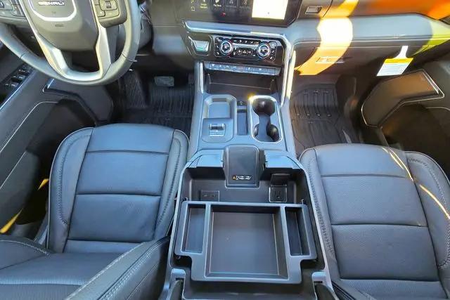 2026 GMC Sierra 3500HD Crew Cab, Long Bed, Denali Dual Rear Wheel, 4WD