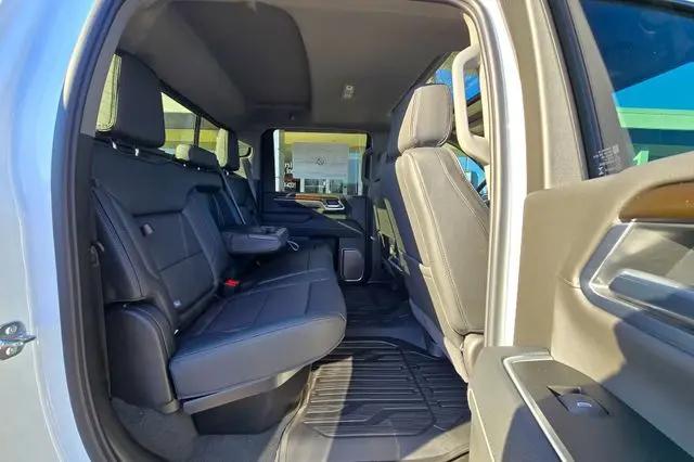 2026 GMC Sierra 3500HD Crew Cab, Long Bed, Denali Dual Rear Wheel, 4WD