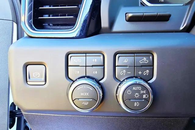 2026 GMC Sierra 3500HD Crew Cab, Long Bed, Denali Dual Rear Wheel, 4WD