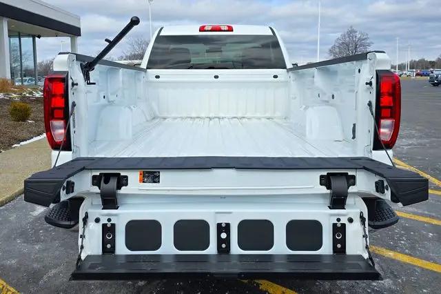 2025 GMC Sierra 1500 4WD Regular Cab Long Box Pro