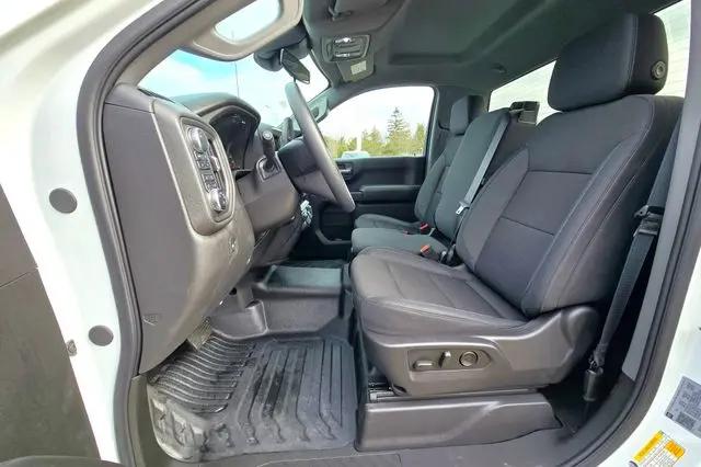 2025 GMC Sierra 1500 4WD Regular Cab Long Box Pro