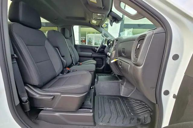 2025 GMC Sierra 1500 4WD Regular Cab Long Box Pro
