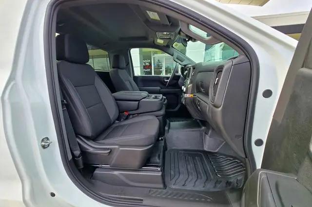 2025 GMC Sierra 1500 4WD Regular Cab Long Box Pro