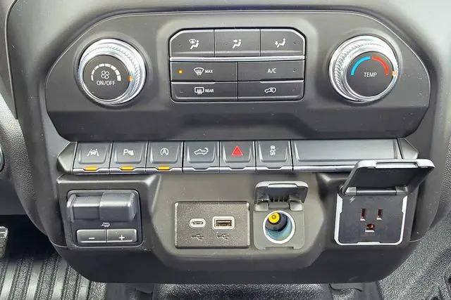 2025 GMC Sierra 1500 4WD Regular Cab Long Box Pro