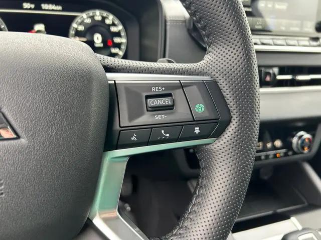 2025 Mitsubishi Outlander SE Ralliart