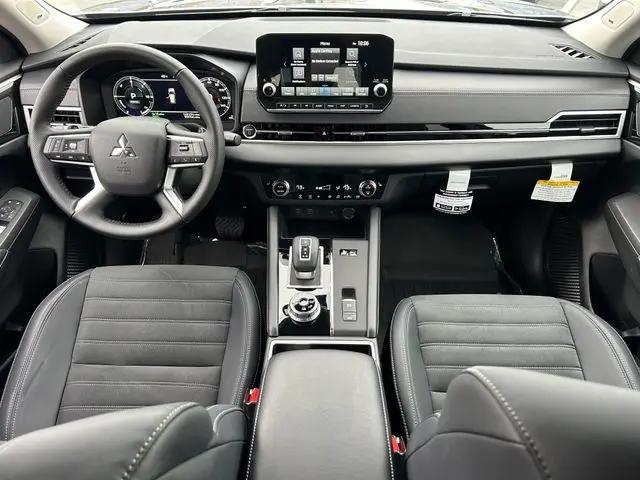 2025 Mitsubishi Outlander SE Ralliart