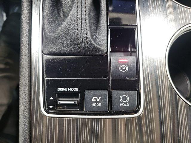 2023 Toyota Sienna Platinum - Photo 25