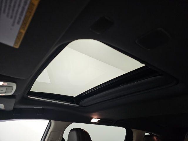 2023 Toyota Sienna Platinum - Photo 30