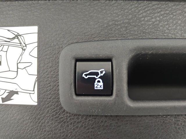 2023 Toyota Sienna Platinum - Photo 36