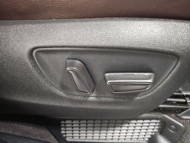 2023 Toyota Sienna Platinum - Photo 42