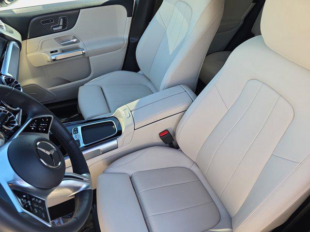 2025 Mercedes-Benz GLB GLB 250