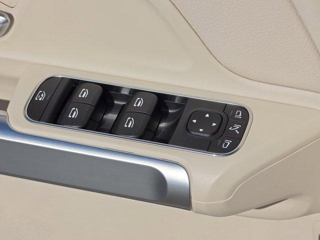 2025 Mercedes-Benz GLB GLB 250