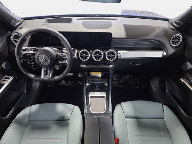 2026 Mercedes-Benz GLB 4MATIC