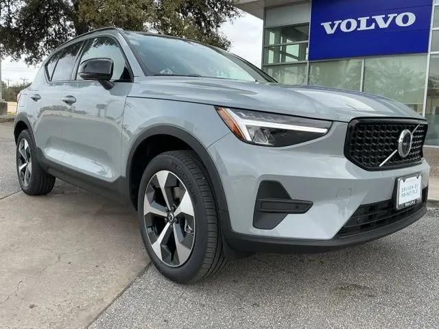 2026 Volvo XC40 Core, B5 AWD Gas mild hybrid, Dark for sale in San Antonio, TX