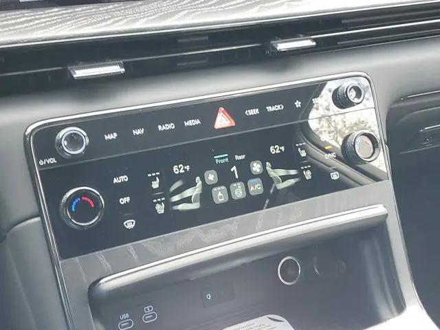 2026 Genesis GV80 3.5T Prestige Black AWD