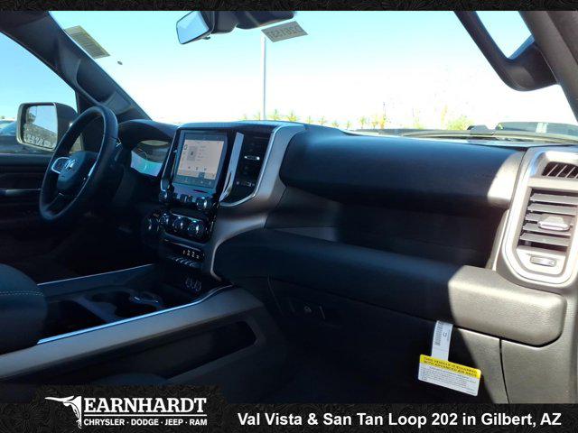 2026 Ram 1500 Express Crew Cab 4x4 5'7" Box