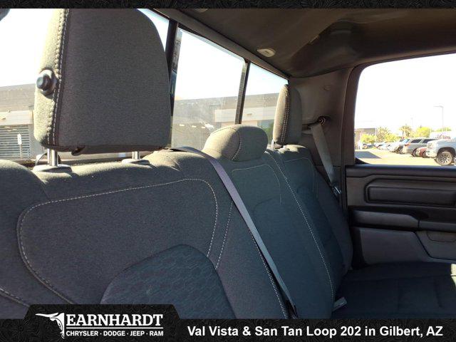 2026 Ram 1500 Express Crew Cab 4x4 5'7" Box