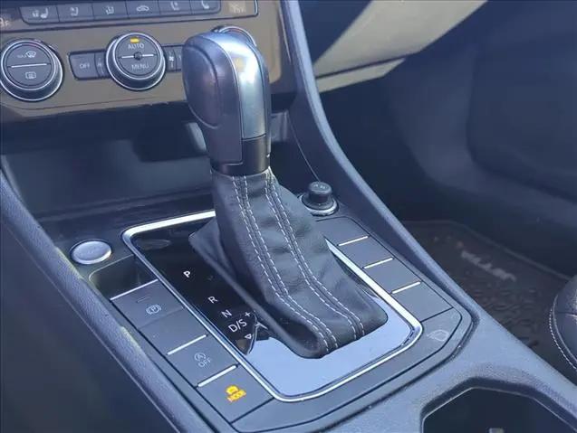 2021 Volkswagen Jetta 1.4T SEL Premium