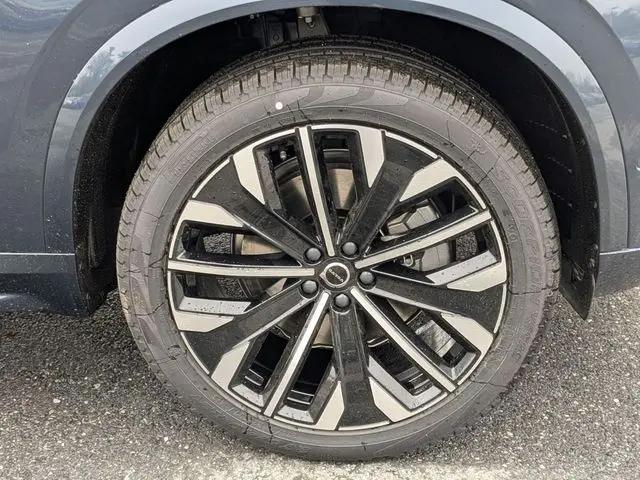 2026 Volvo XC90 Plus, B6 AWD Gas (mild hybrid), Gasoline, Bright, 7 Seats
