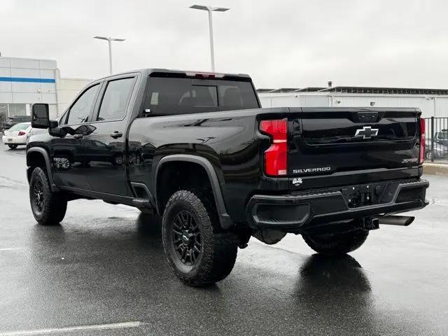 2024 Chevrolet Silverado 2500HD 4WD Crew Cab Standard Bed ZR2
