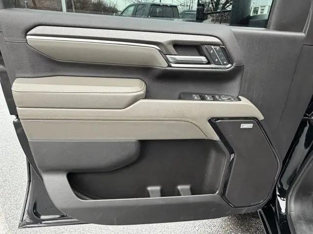 2024 Chevrolet Silverado 2500HD 4WD Crew Cab Standard Bed ZR2