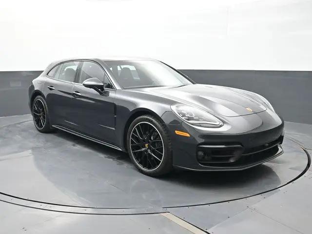 2023 Porsche Panamera 4