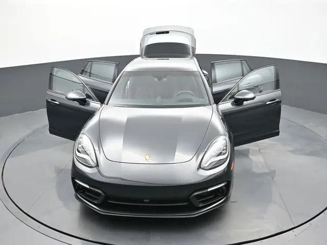 2023 Porsche Panamera 4