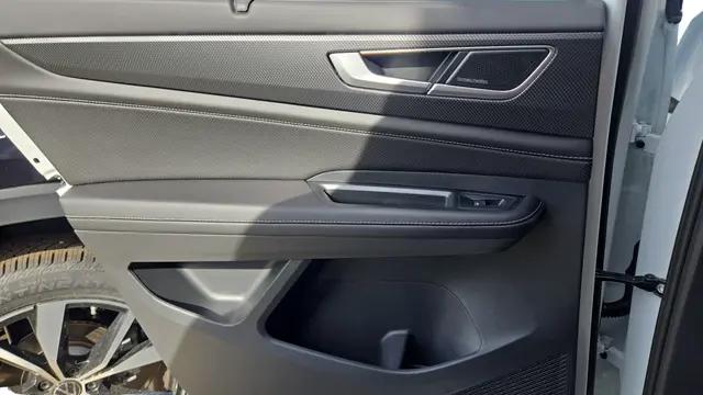 2026 Volkswagen Atlas Cross Sport SEL Premium R-Line