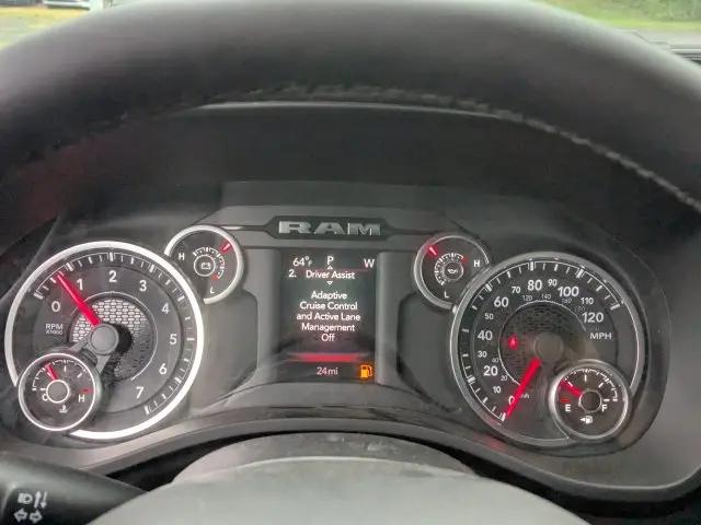 2026 Ram 1500 Big Horn Crew Cab 4x4 57 Box