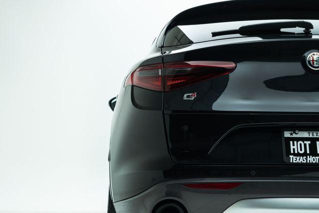 2022 Alfa Romeo Stelvio Ti AWD