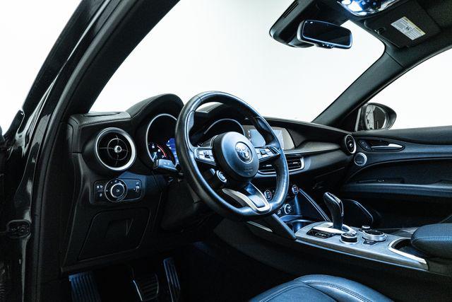 2022 Alfa Romeo Stelvio Ti AWD