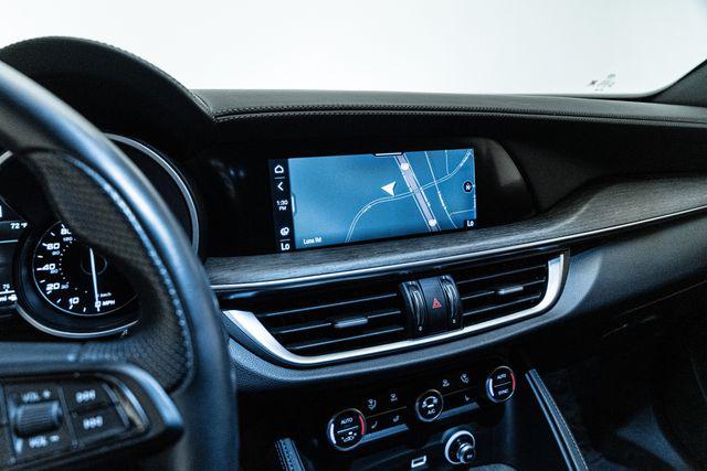 2022 Alfa Romeo Stelvio Ti AWD