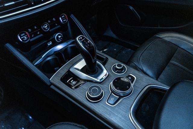 2022 Alfa Romeo Stelvio Ti AWD