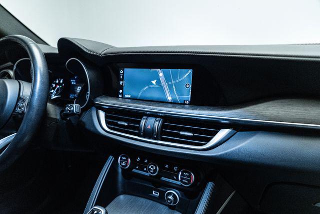 2022 Alfa Romeo Stelvio Ti AWD